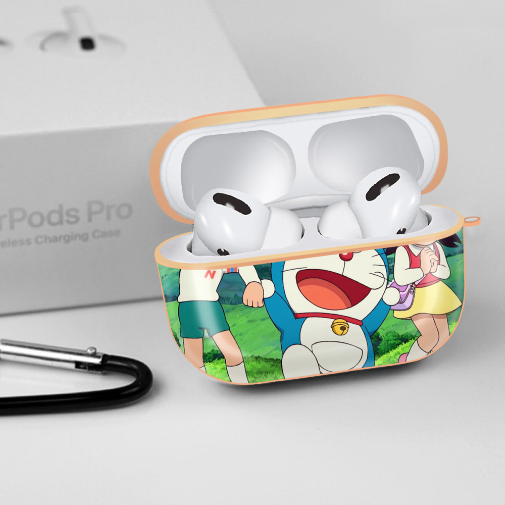 ドラえもん Doraemon 【AirPods Pro用】ハードシェル保護ケース｜耐衝撃・防指紋・カラビナ付き商品仕様