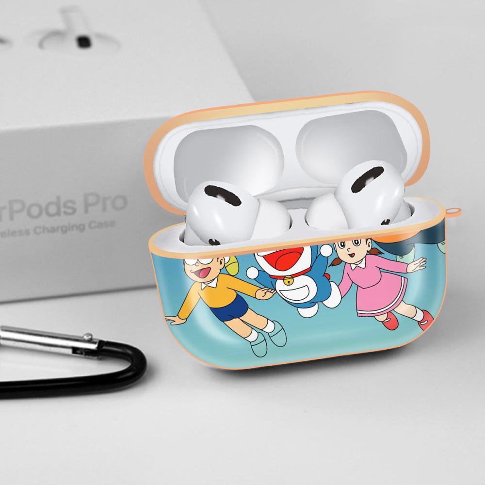 ドラえもん Doraemon 【AirPods Pro用】ハードシェル保護ケース｜耐衝撃・防指紋・カラビナ付き商品仕様