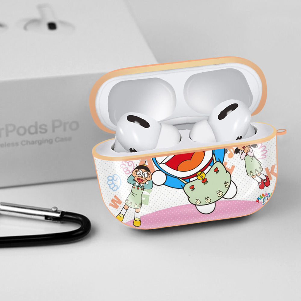ドラえもん Doraemon 【AirPods Pro用】ハードシェル保護ケース｜耐衝撃・防指紋・カラビナ付き商品仕様
