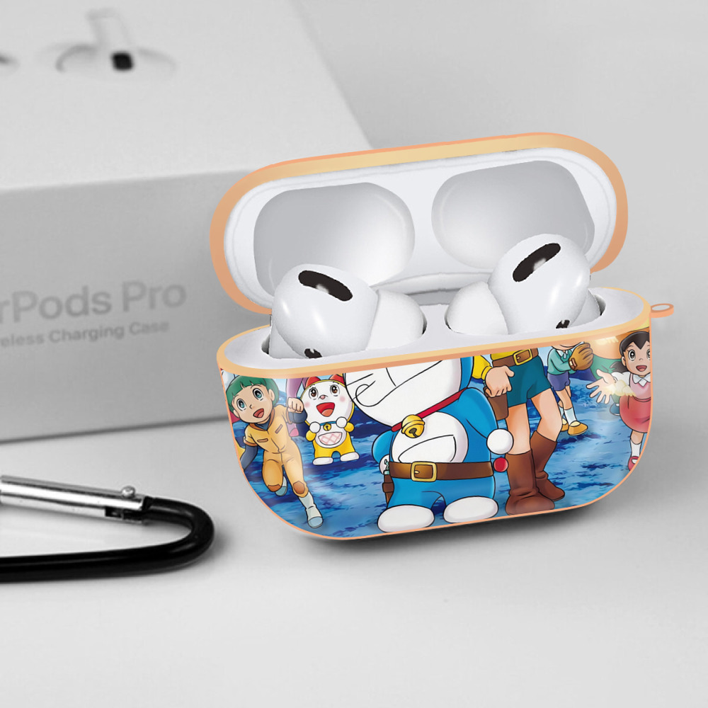 ドラえもん Doraemon 【AirPods Pro用】ハードシェル保護ケース｜耐衝撃・防指紋・カラビナ付き商品仕様