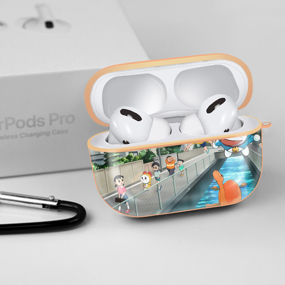 ドラえもん Doraemon 【AirPods Pro用】ハードシェル保護ケース｜耐衝撃・防指紋・カラビナ付き商品仕様