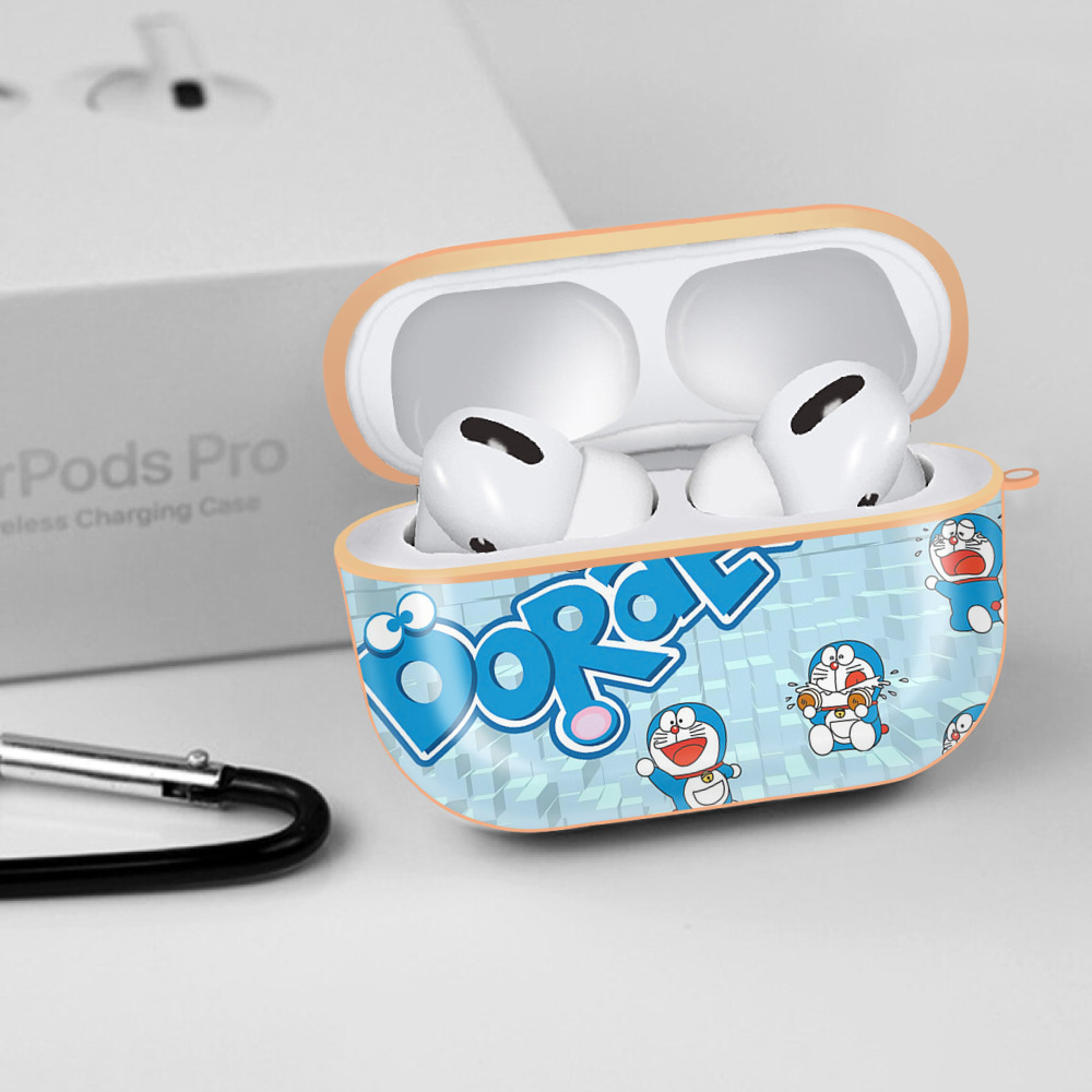 ドラえもん Doraemon 【AirPods Pro用】ハードシェル保護ケース｜耐衝撃・防指紋・カラビナ付き商品仕様