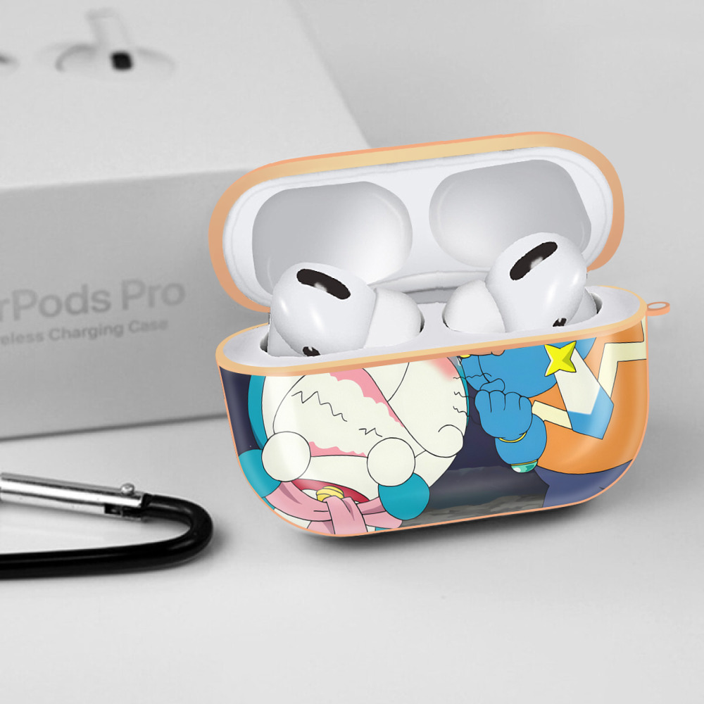 ドラえもん Doraemon 【AirPods Pro用】ハードシェル保護ケース｜耐衝撃・防指紋・カラビナ付き商品仕様