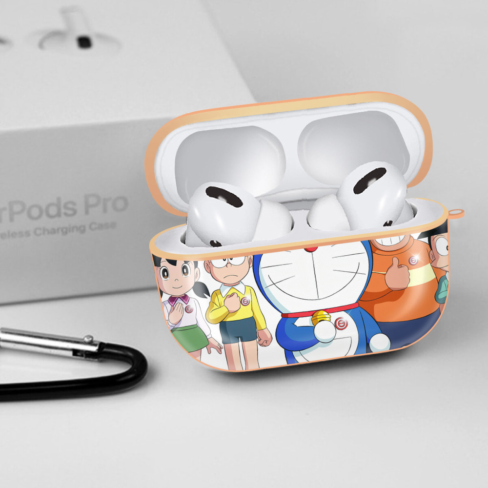 ドラえもん Doraemon 【AirPods Pro用】ハードシェル保護ケース｜耐衝撃・防指紋・カラビナ付き商品仕様