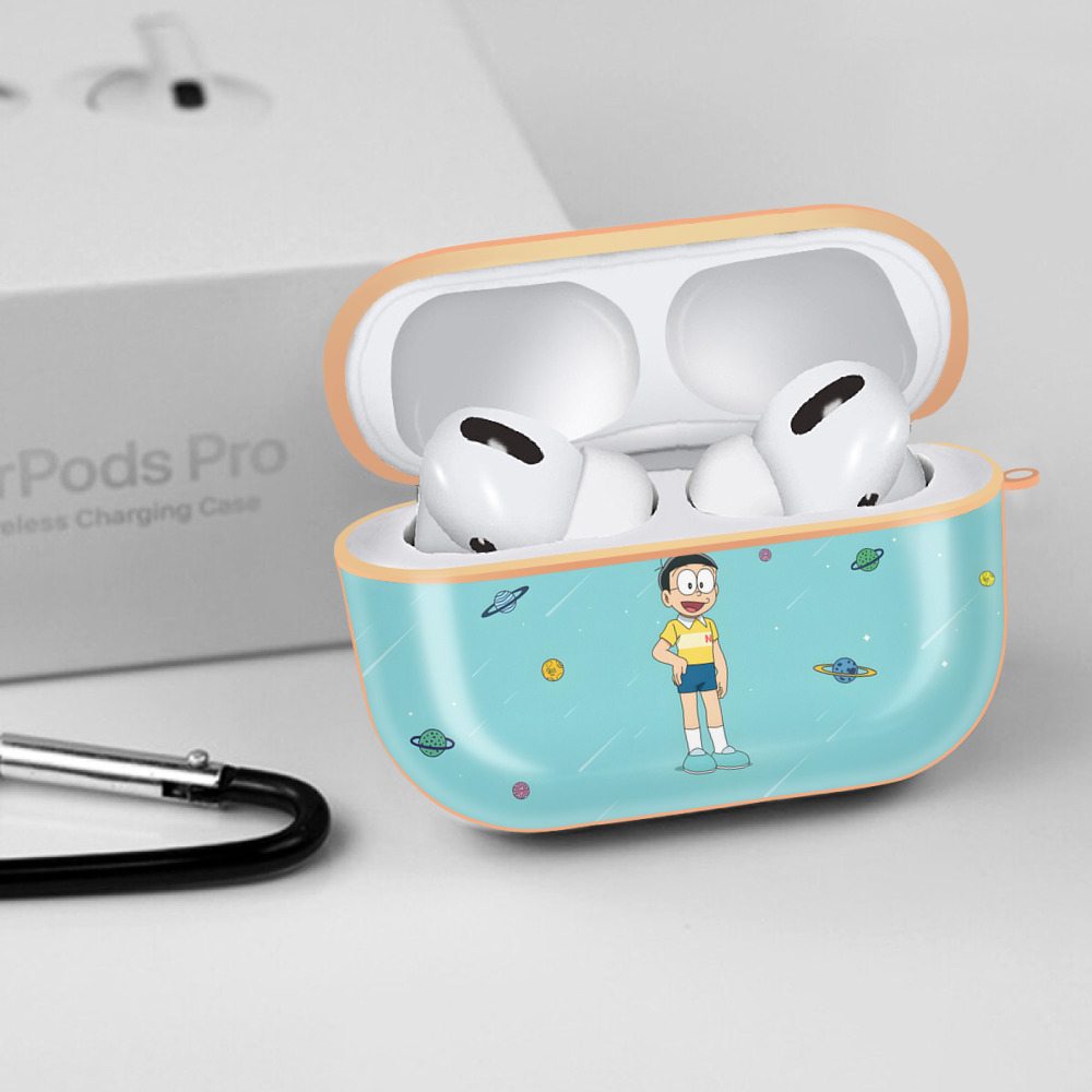 ドラえもん Doraemon 【AirPods Pro用】ハードシェル保護ケース｜耐衝撃・防指紋・カラビナ付き商品仕様