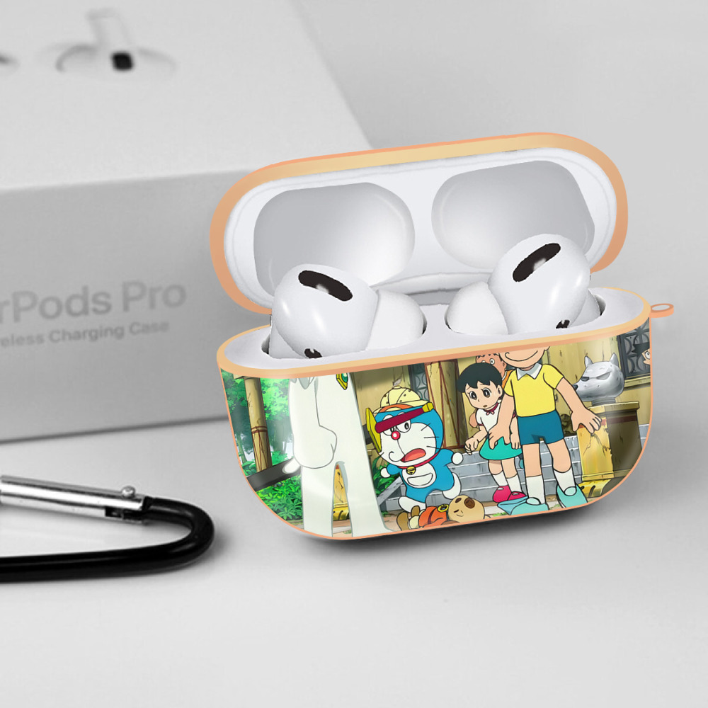 ドラえもん Doraemon 【AirPods Pro用】ハードシェル保護ケース｜耐衝撃・防指紋・カラビナ付き商品仕様