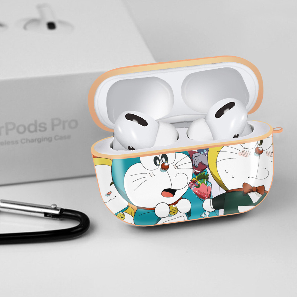 ドラえもん Doraemon 【AirPods Pro用】ハードシェル保護ケース｜耐衝撃・防指紋・カラビナ付き商品仕様