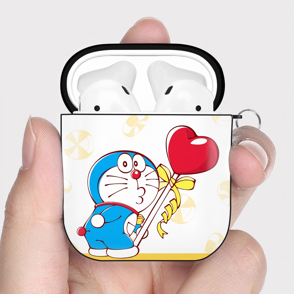 （画像用） ドラえもん Doraemon AirPods 第2世代保護ケース ハードシェル ブラック 耐衝撃・防指紋・カラビナ付き