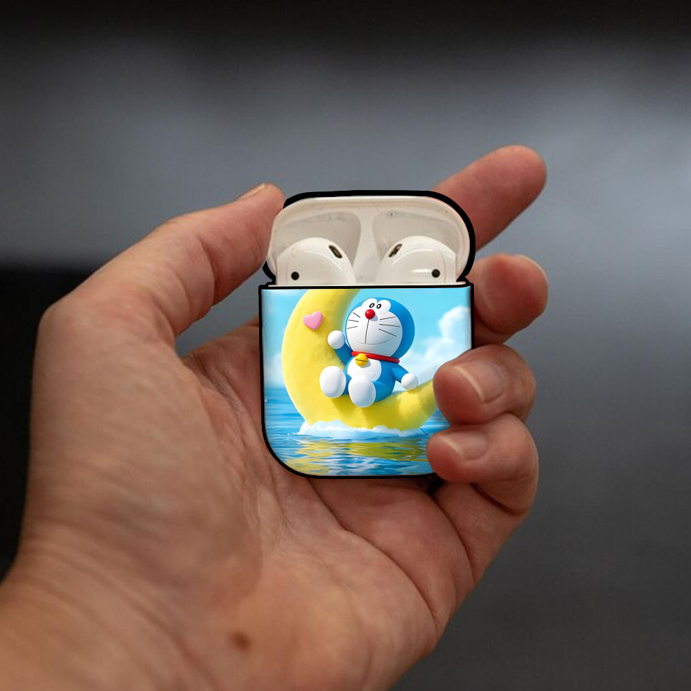ドラえもん Doraemon AirPods 第2世代保護ケース ハードシェル ブラック 耐衝撃・防指紋・カラビナ付き
