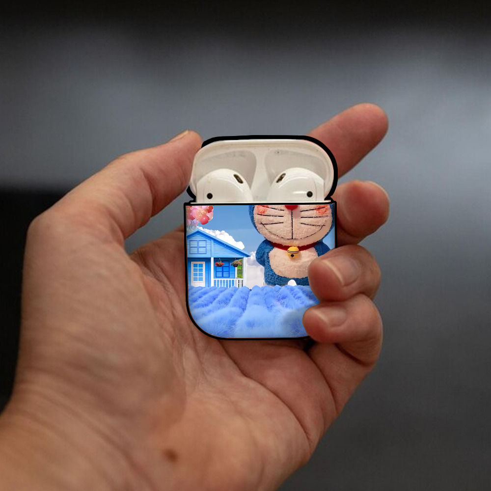 ドラえもん Doraemon AirPods 第2世代保護ケース ハードシェル ブラック 耐衝撃・防指紋・カラビナ付き
