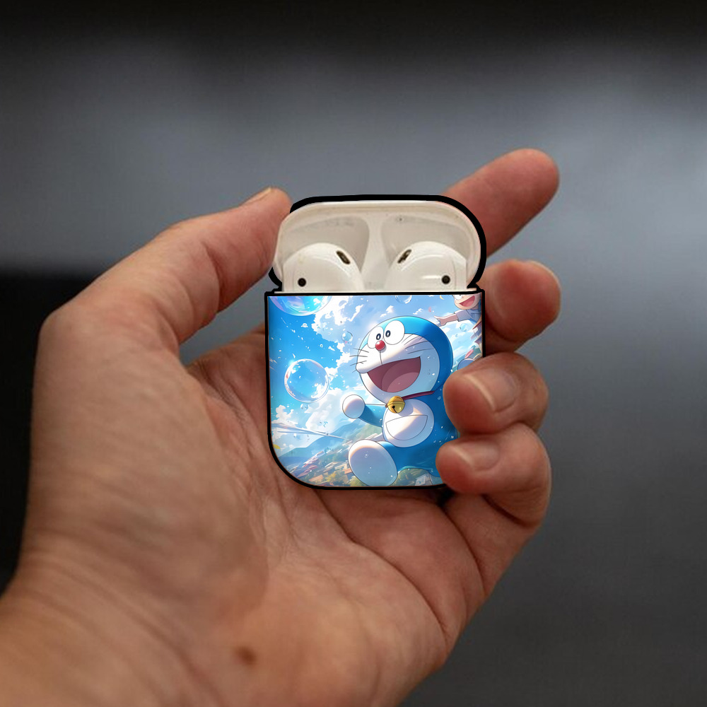 ドラえもん Doraemon AirPods 第2世代保護ケース ハードシェル ブラック 耐衝撃・防指紋・カラビナ付き