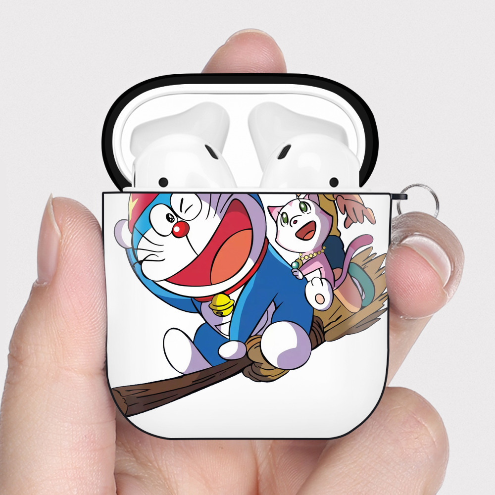 （画像用） ドラえもん Doraemon AirPods 第2世代保護ケース ハードシェル ブラック 耐衝撃・防指紋・カラビナ付き