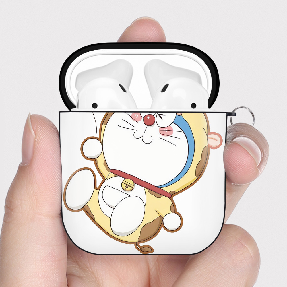 （画像用） ドラえもん Doraemon AirPods 第2世代保護ケース ハードシェル ブラック 耐衝撃・防指紋・カラビナ付き