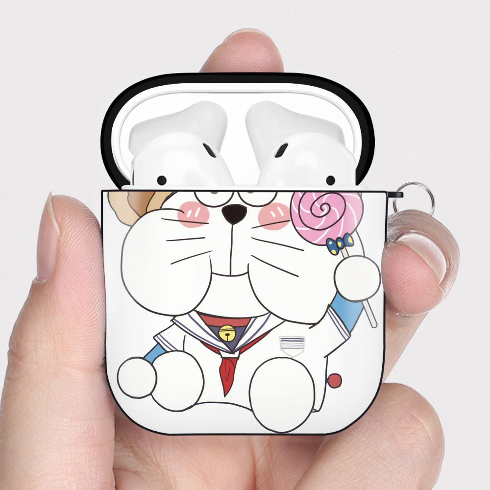 （画像用） ドラえもん Doraemon AirPods 第2世代保護ケース ハードシェル ブラック 耐衝撃・防指紋・カラビナ付き