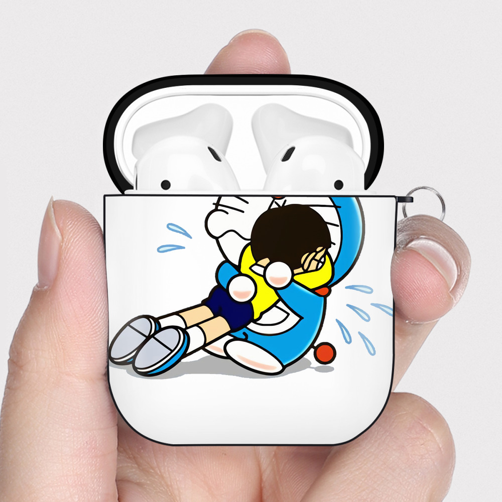 （画像用） ドラえもん Doraemon AirPods 第2世代保護ケース ハードシェル ブラック 耐衝撃・防指紋・カラビナ付き