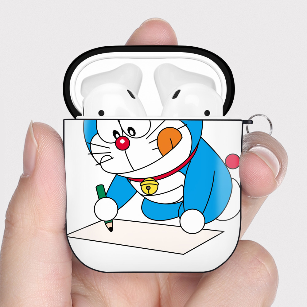 （画像用） ドラえもん Doraemon AirPods 第2世代保護ケース ハードシェル ブラック 耐衝撃・防指紋・カラビナ付き