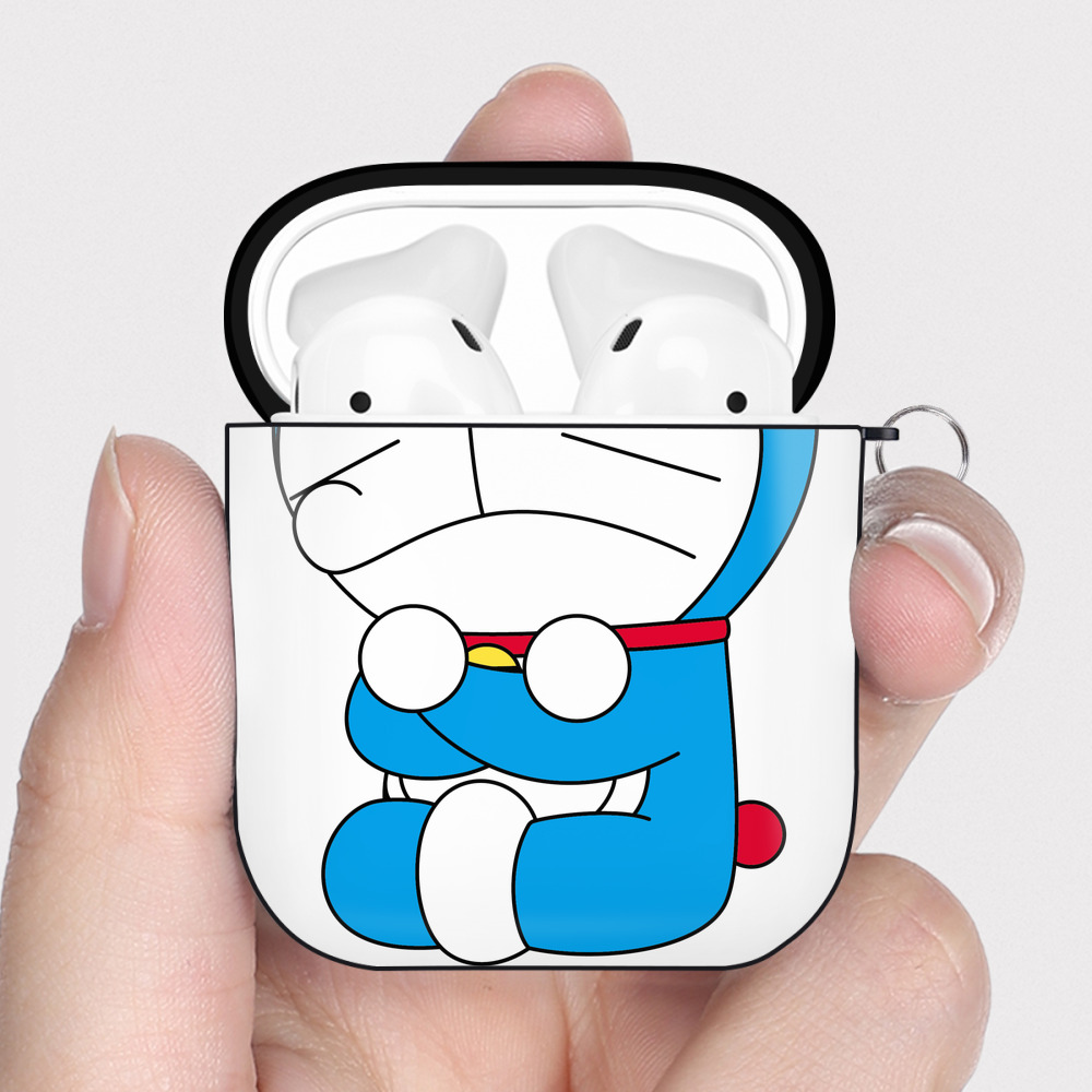 （画像用） ドラえもん Doraemon AirPods 第2世代保護ケース ハードシェル ブラック 耐衝撃・防指紋・カラビナ付き