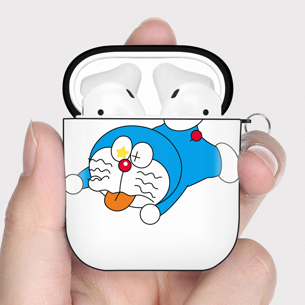 （画像用） ドラえもん Doraemon AirPods 第2世代保護ケース ハードシェル ブラック 耐衝撃・防指紋・カラビナ付き
