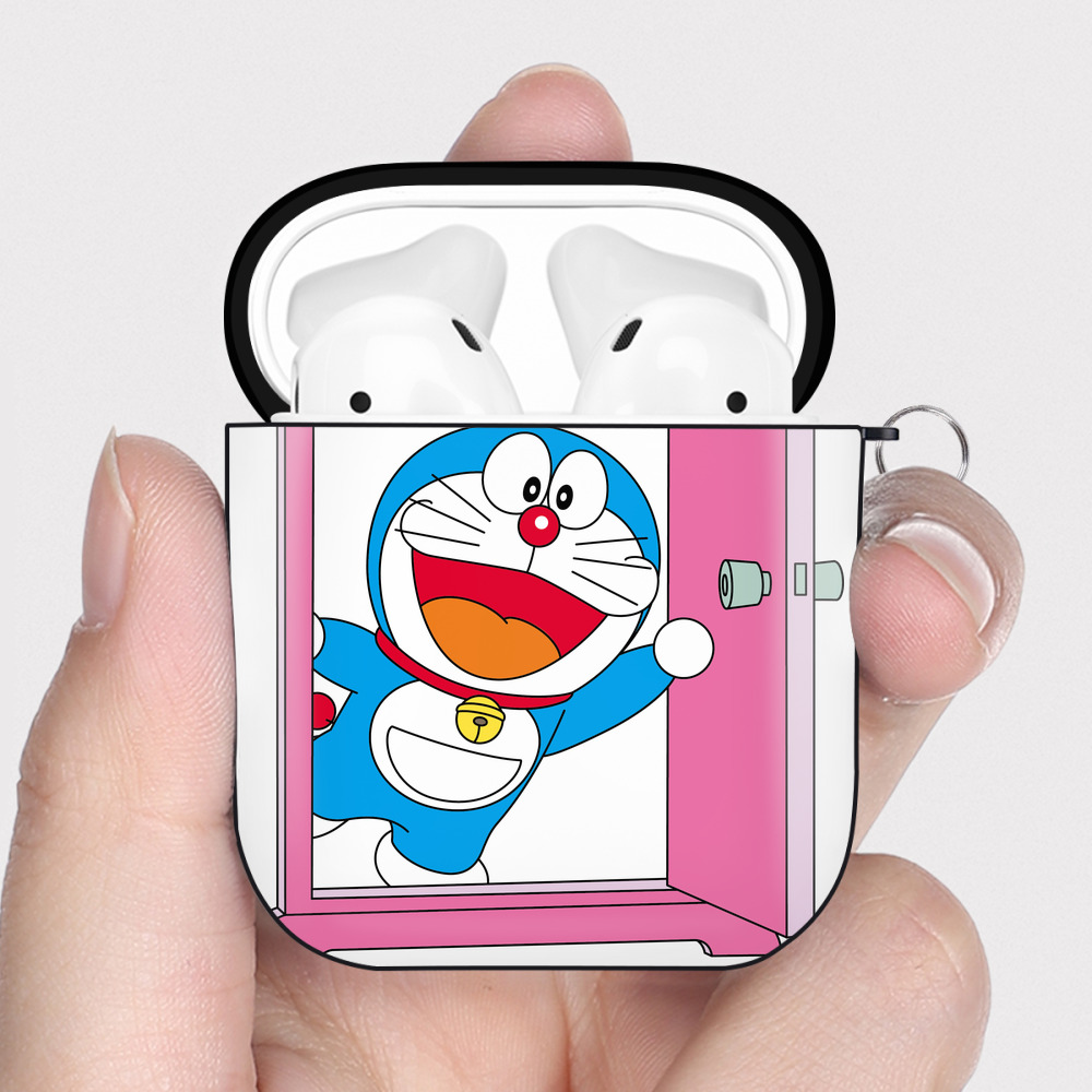 （画像用） ドラえもん Doraemon AirPods 第2世代保護ケース ハードシェル ブラック 耐衝撃・防指紋・カラビナ付き