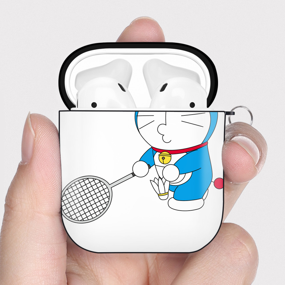 （画像用） ドラえもん Doraemon AirPods 第2世代保護ケース ハードシェル ブラック 耐衝撃・防指紋・カラビナ付き
