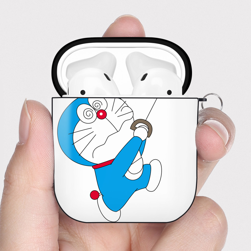 （画像用） ドラえもん Doraemon AirPods 第2世代保護ケース ハードシェル ブラック 耐衝撃・防指紋・カラビナ付き