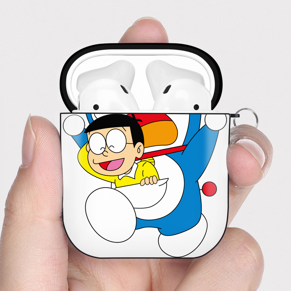 （画像用） ドラえもん Doraemon AirPods 第2世代保護ケース ハードシェル ブラック 耐衝撃・防指紋・カラビナ付き