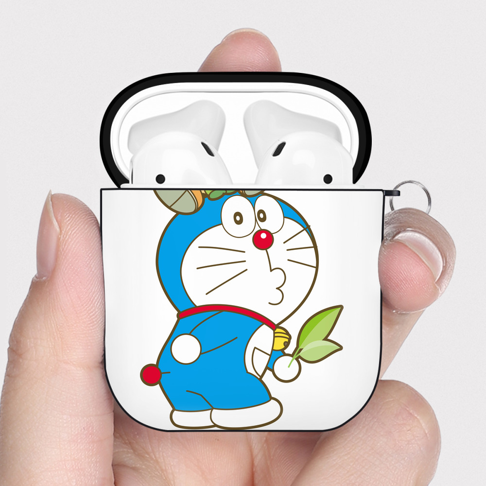 （画像用） ドラえもん Doraemon AirPods 第2世代保護ケース ハードシェル ブラック 耐衝撃・防指紋・カラビナ付き