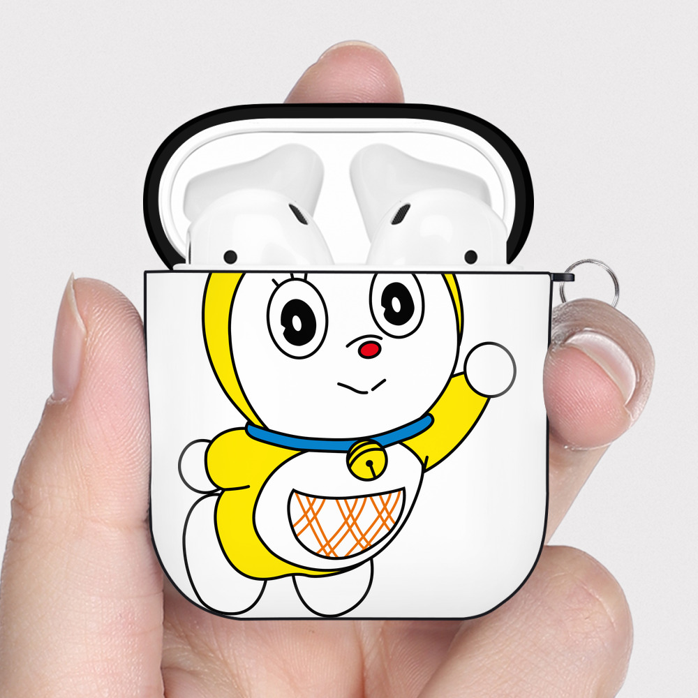 （画像用） ドラえもん ドラミ Doraemon Dorami AirPods 第2世代保護ケース ハードシェル ブラック 耐衝撃・防指紋・カラビナ付き