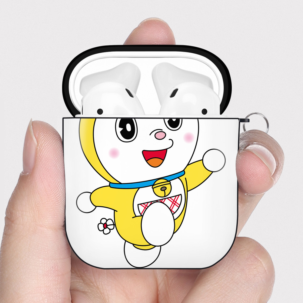 （画像用） ドラえもん ドラミ Doraemon Dorami AirPods 第2世代保護ケース ハードシェル ブラック 耐衝撃・防指紋・カラビナ付き