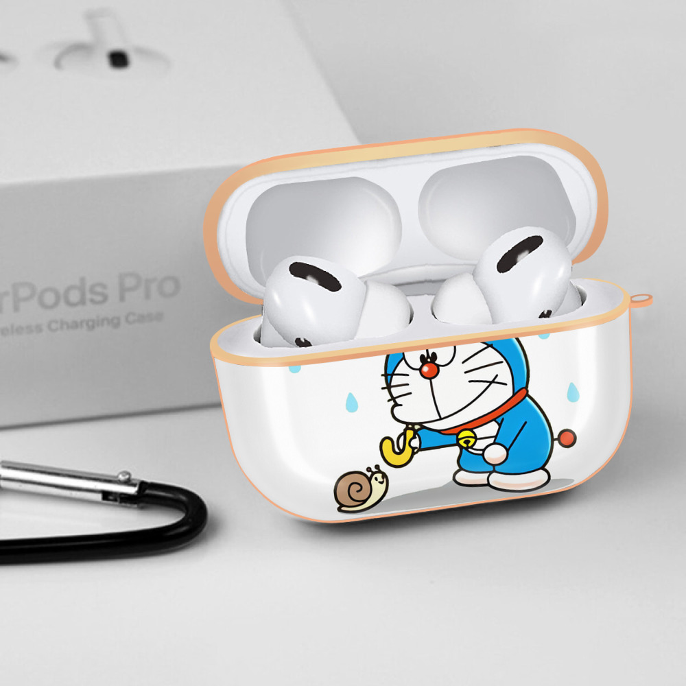 ドラえもん Doraemon 【AirPods Pro用】ハードシェル保護ケース｜耐衝撃・防指紋・カラビナ付き商品仕様